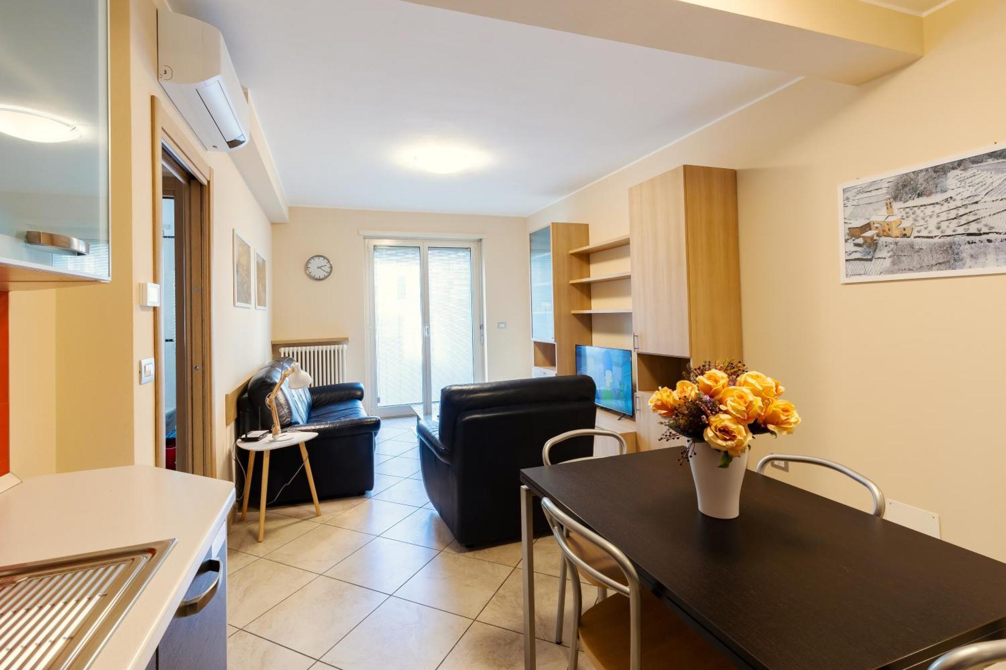 Residenza Il Castello Apartment Sondrio Ngoại thất bức ảnh