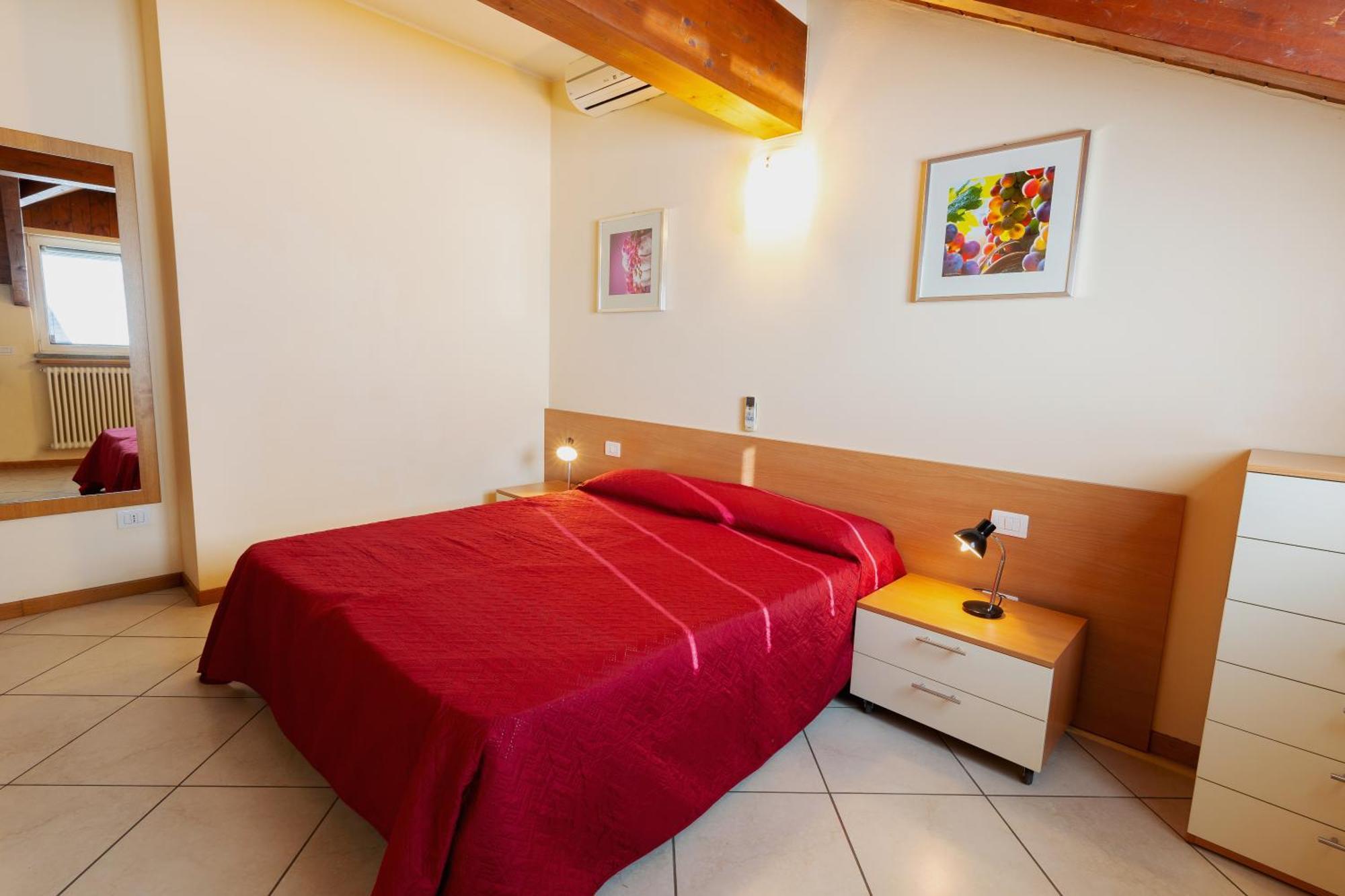 Residenza Il Castello Apartment Sondrio Phòng bức ảnh
